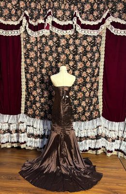 NiceVestidos--Exquisite beads Sleeveless Dark Brown Velvet Sequin Decorated Mermaid style Floor length Evening Dress NV5785