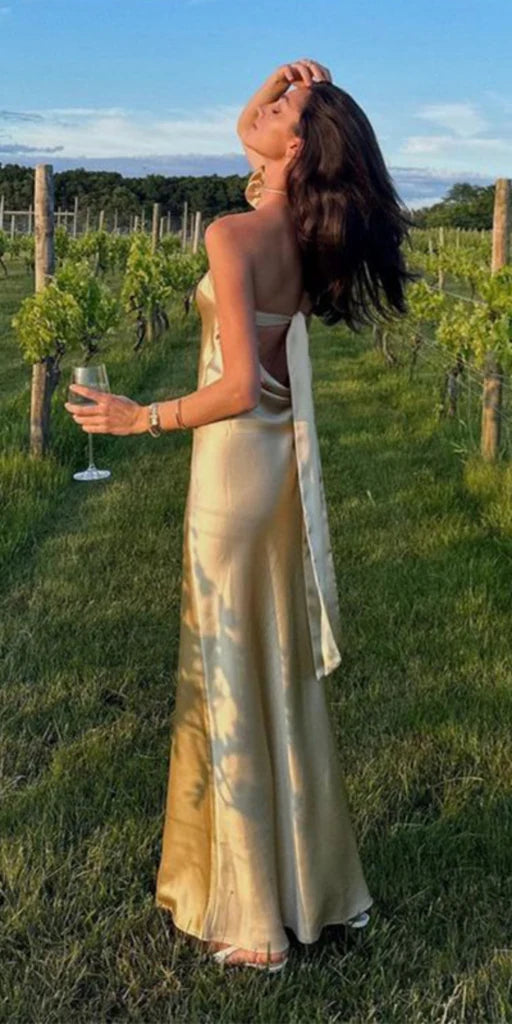 Champagne Elegant and Fashionable Sleeveless Sweetheart Neck Mermaid Slim Satin Long Evening Gown Prom Dress nv3804