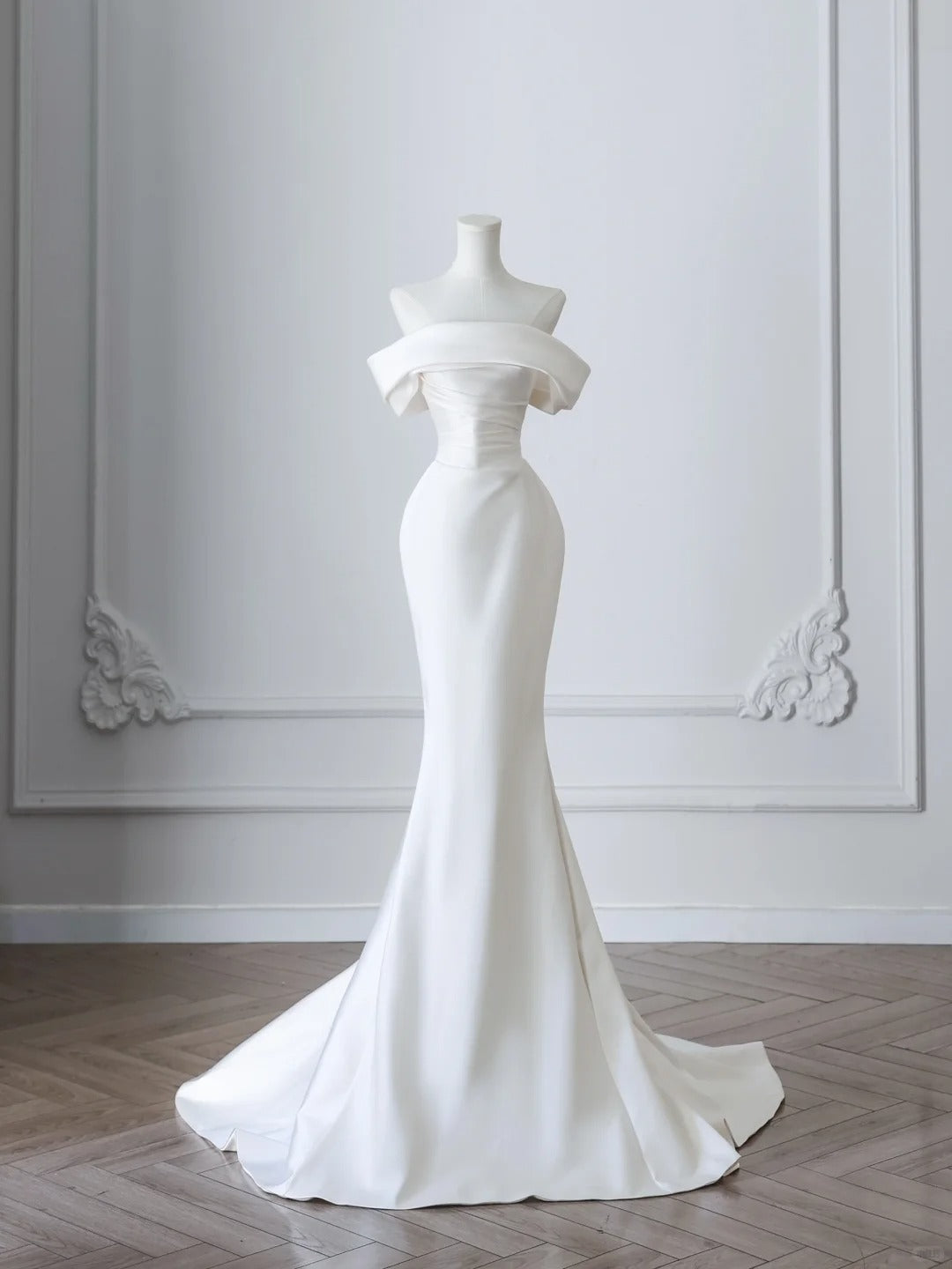 White Mermaid Satin Elegant Long Ball Gown Evening Gown Graduation Gown Wedding Dress nv4334