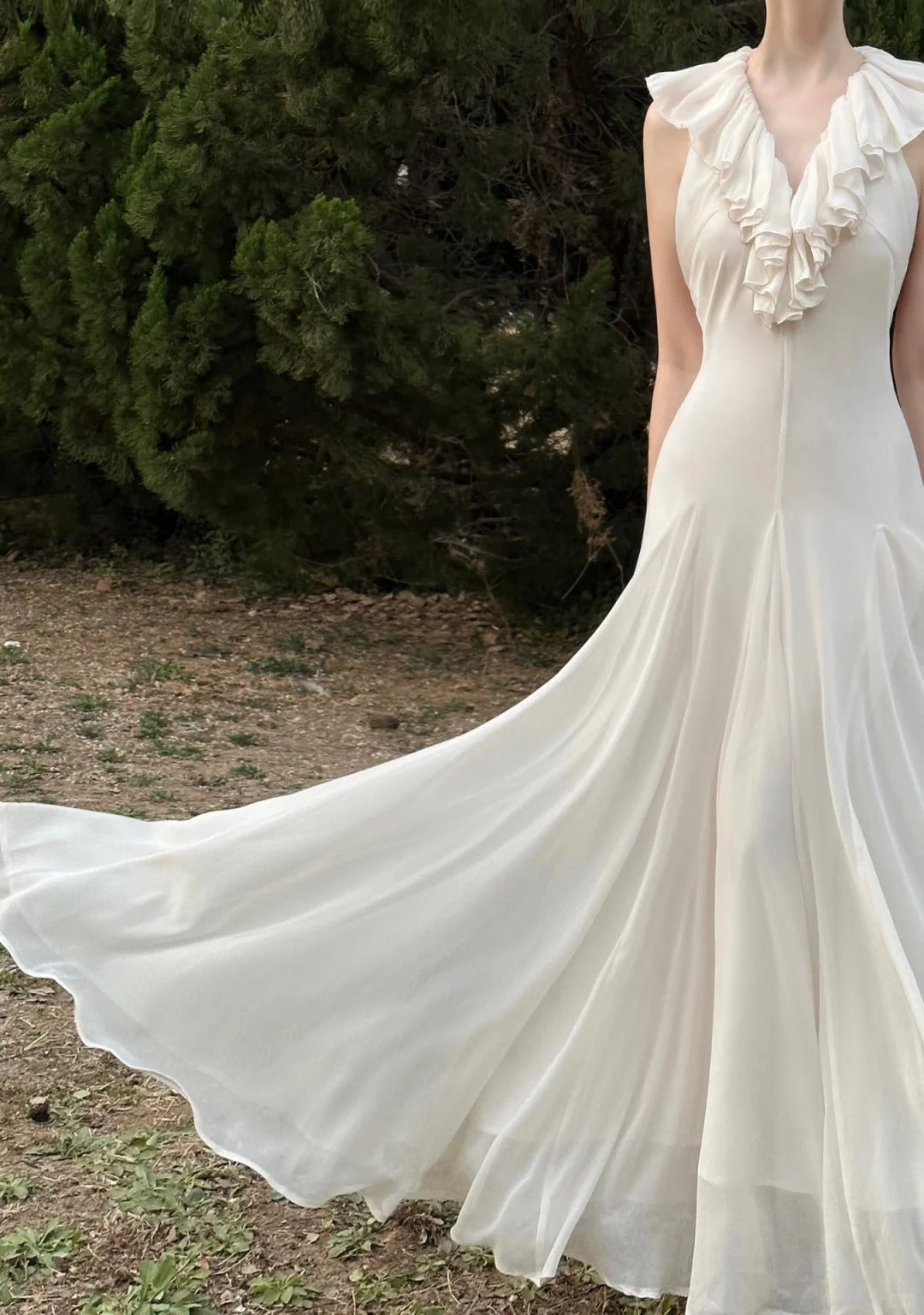 White Elegant Vintage Fashion Romantic Long Floor Length Chiffon Ball Gown Evening Dress Birthday/Vacation/Wedding Guest Party Dress Prom Dress nv4072
