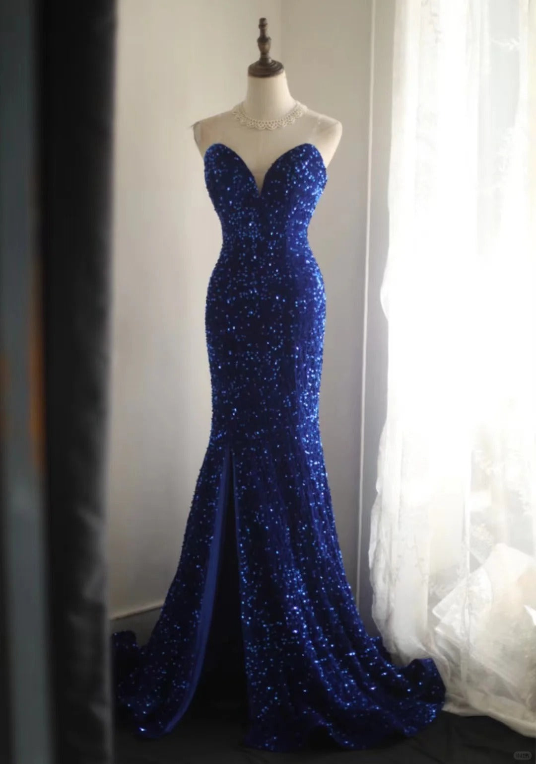 Royal blue vintage elegant pleated long sequin velvet beaded mermaid fishtail slim floor-length tail ball gown evening dress party dress wedding dress nv4123