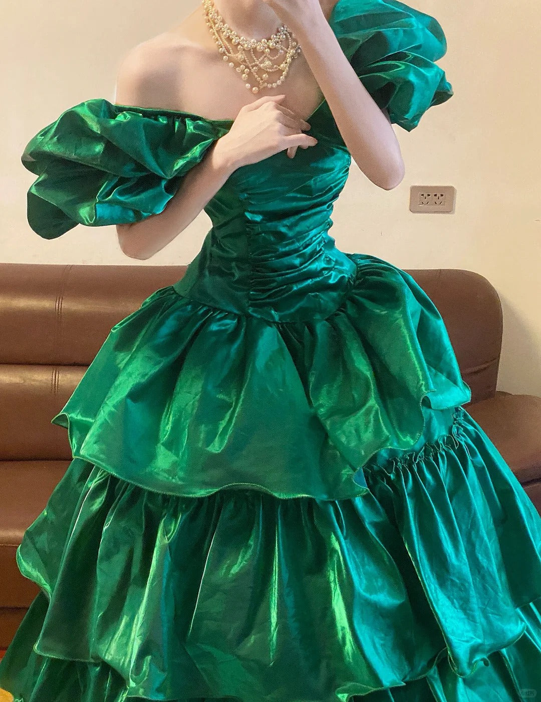Sapphire Green Long Satin Ruffle Retro Fashion Long Satin Princess Ball Gown nv5047