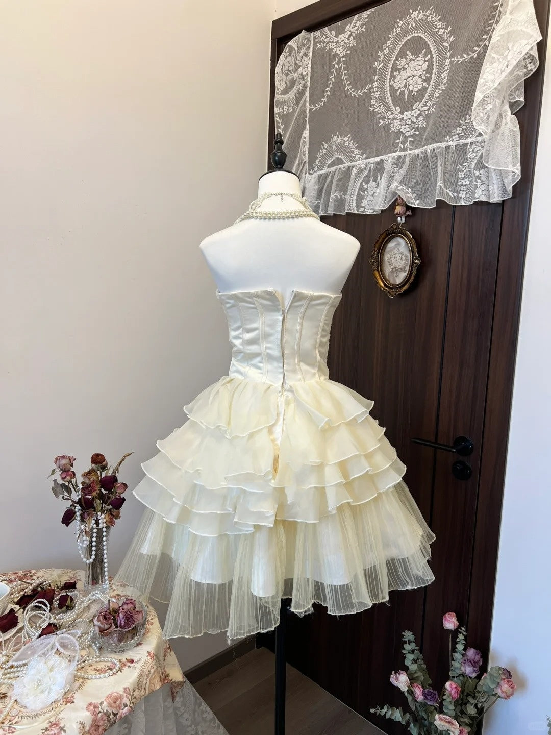 Champagne Sparkling Homecoming Dress Exquisite Beaded Short Tulle Ball Gown Evening Dress nv4381