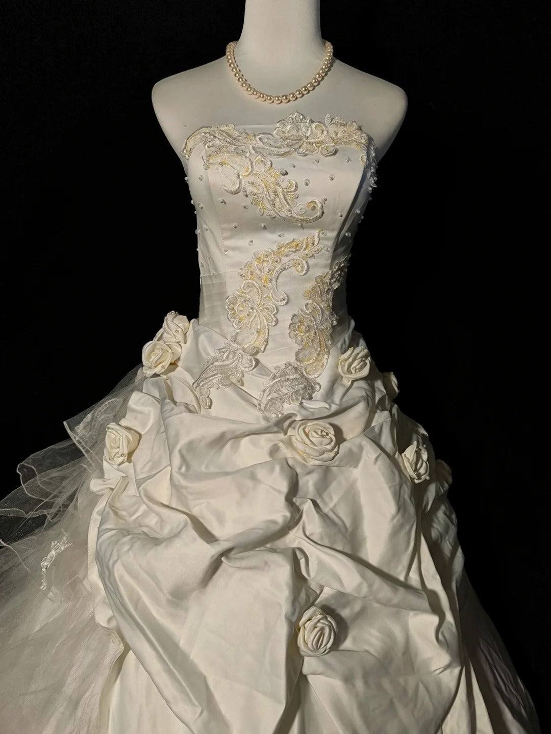 Ivory Elegant Long Satin Floral Ball Gown Evening Dress Wedding Dress nv4185
