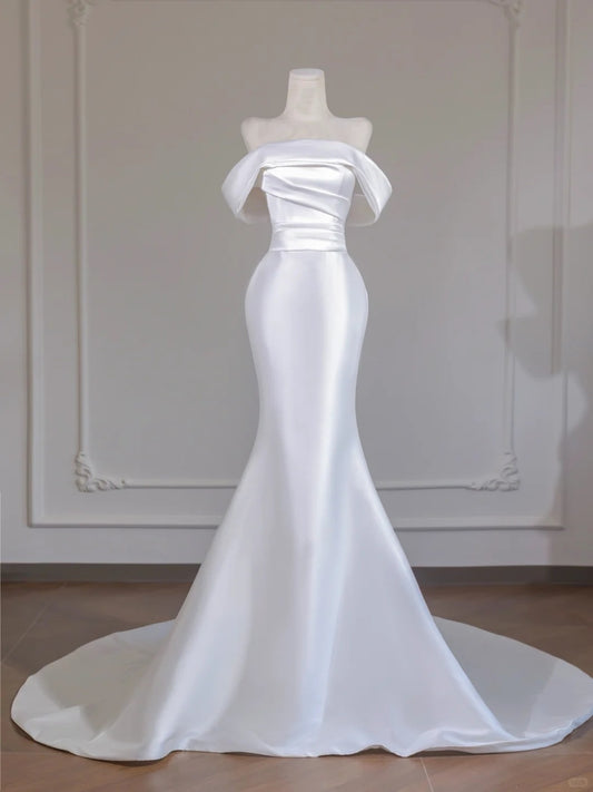 White Elegant Backless Long Mermaid Bodycon Satin Train Prom Dress Evening Gown nv4965