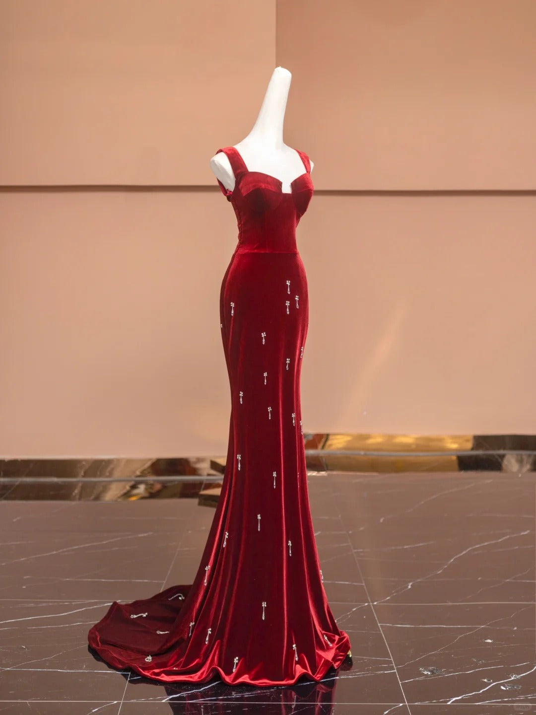 Red Exquisite Beaded Long Velvet Mermaid Slim Prom Dress Evening Dress Party Dress nv4730