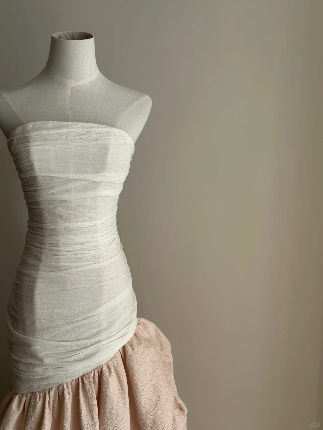 White Pink Fashionable Elegant Long Tulle Satin Floor Length Ball Gown Evening Gown nv4067