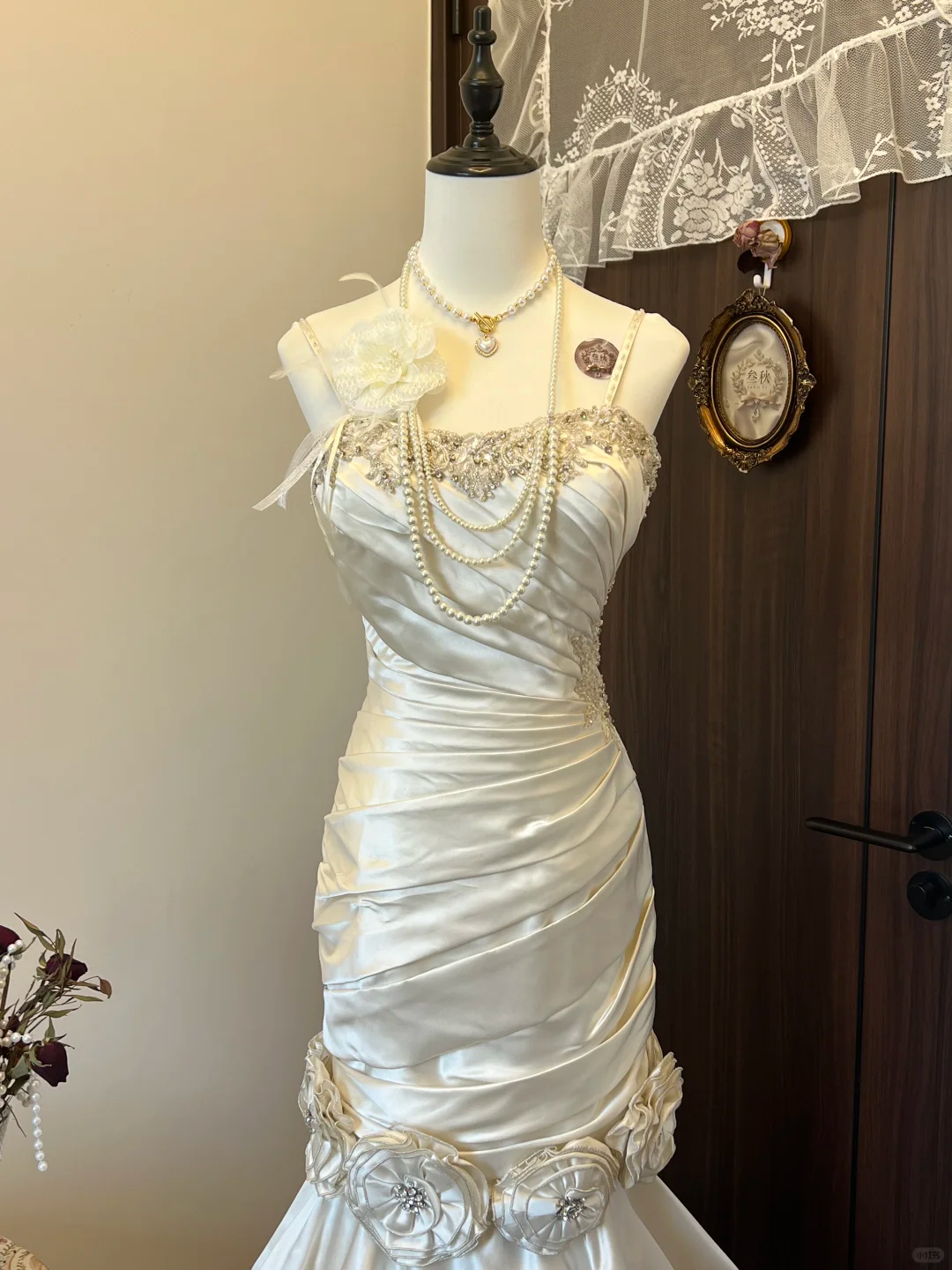 Ivory White Floral Beaded Long Satin Ball Gown Evening Gown Wedding Dress nv4216