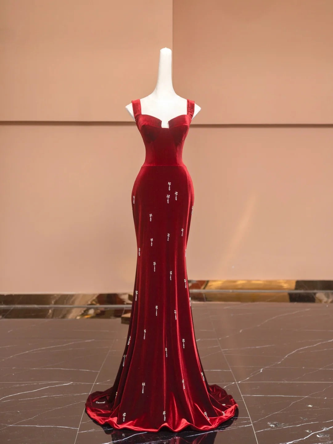 Red Exquisite Beaded Long Velvet Mermaid Slim Prom Dress Evening Dress Party Dress nv4730