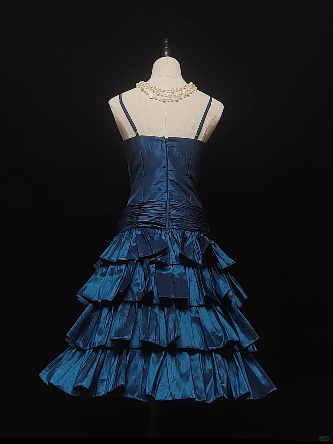 Blue Gorgeous Elegant Fashion Exquisite Beaded Short Satin Ball Gown Evening Gown Prom Gown Homecoming Gown nv3872
