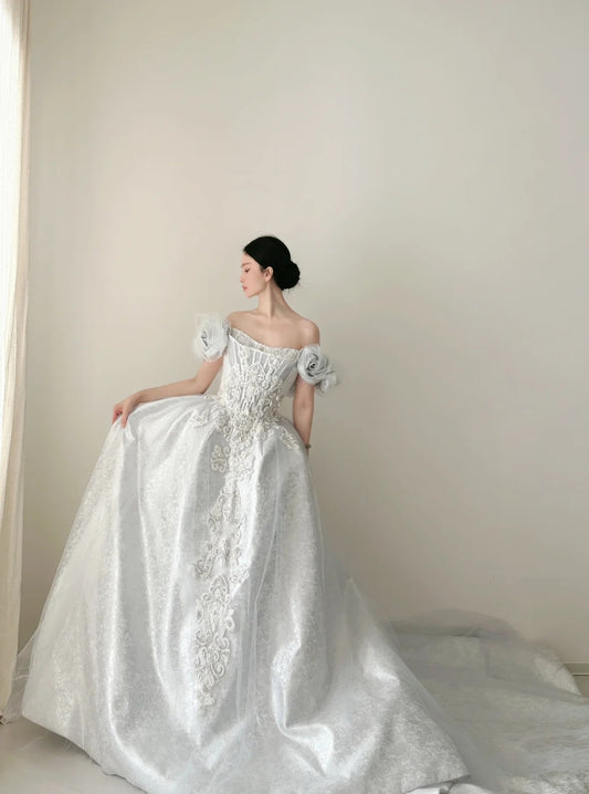 White Gorgeous Exquisite Beaded Floral Long Floor Length Train Satin Ball Gown Evening Gown Wedding Dress nv4069