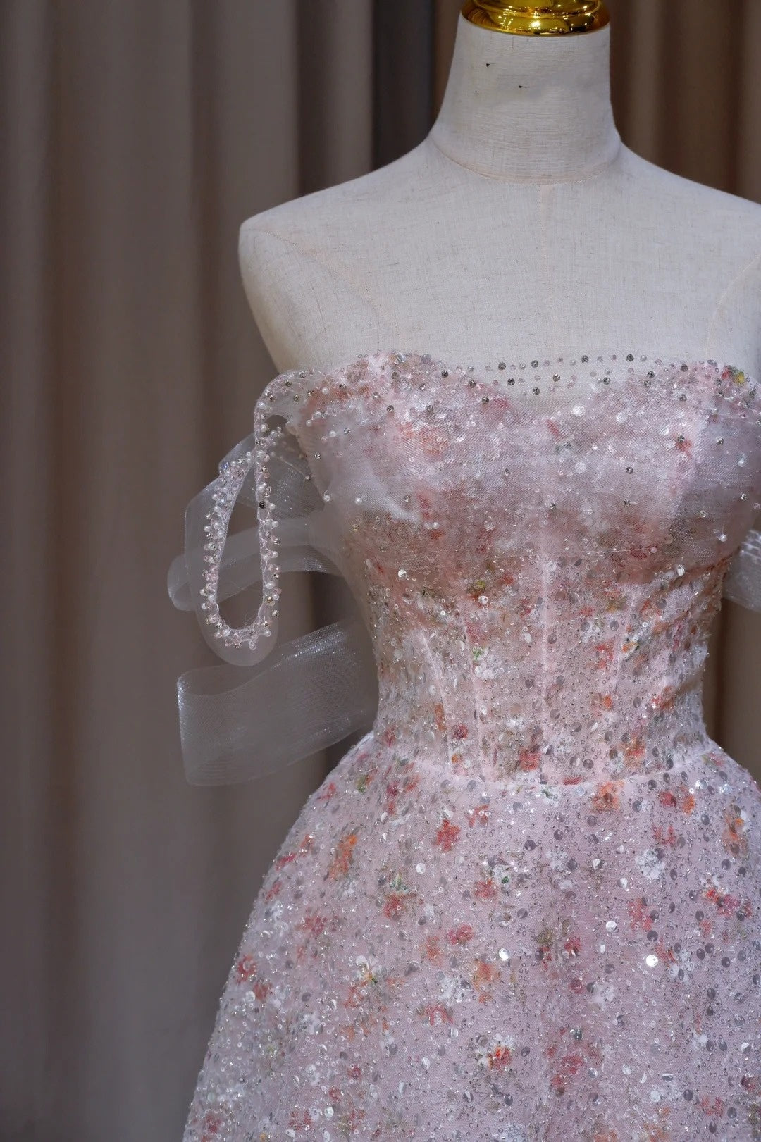 NiceVestidos-_Pink sequined long shimmering formal ball gown NV5995