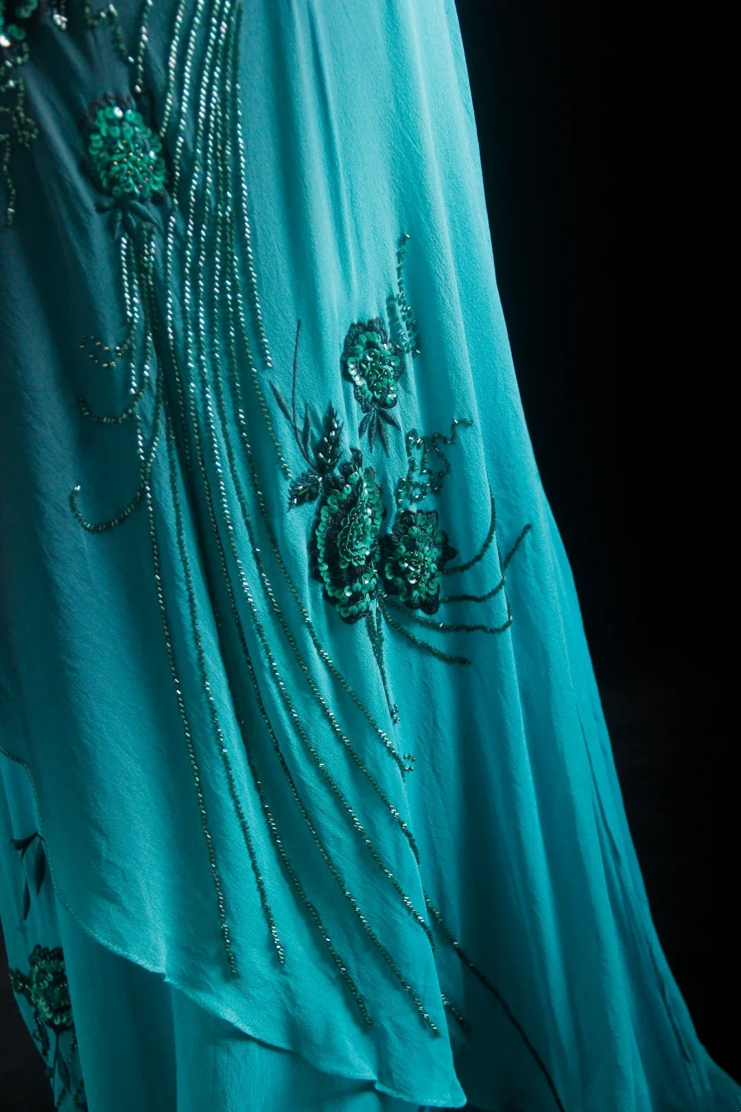 NiceVestidos--Vintage Beaded Glamorous Flowy Teal Gradient Elegant Artistic Floral Beaded Prom Dress NV5790