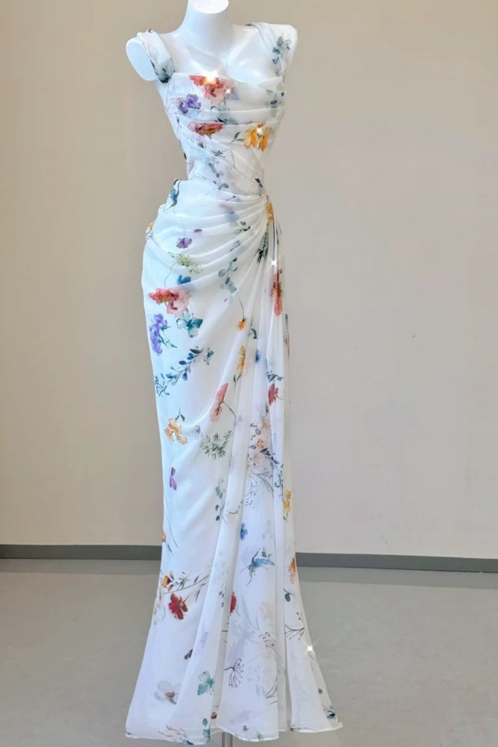 NiceVestidos--Fresh Art Style:Floral Chiffon Waist - Cinched Sleeveless Floor - Length Creative Evening Dress NV5811
