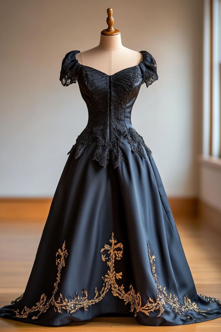 NiceVestidos-Black Satin Lace-Paneled Gold Embroidered Off-Shoulder Short-Sleeve Floor-Length Vintage Court Gown NV6192
