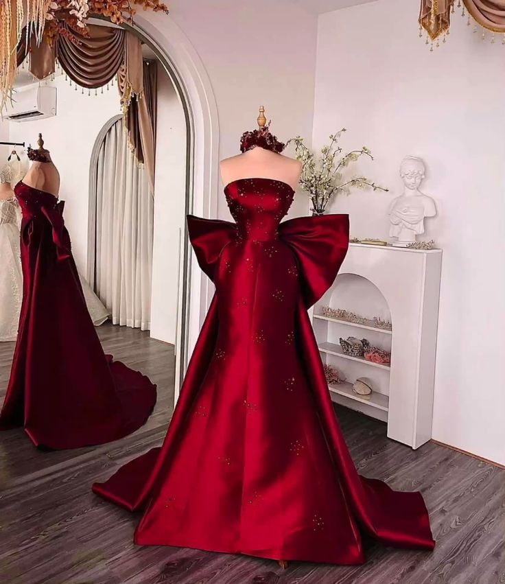 NiceVestidos--Burgundy Satin Strapless Gown with Large Bow, Gorgeous Train Banquet Dress NV5757