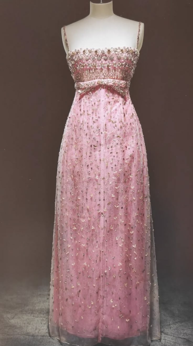 Pink Luxury Gorgeous Exquisite Beaded Long Tulle Spaghetti Strap Prom Dress Evening Dress Birthday Party Dress nv3752