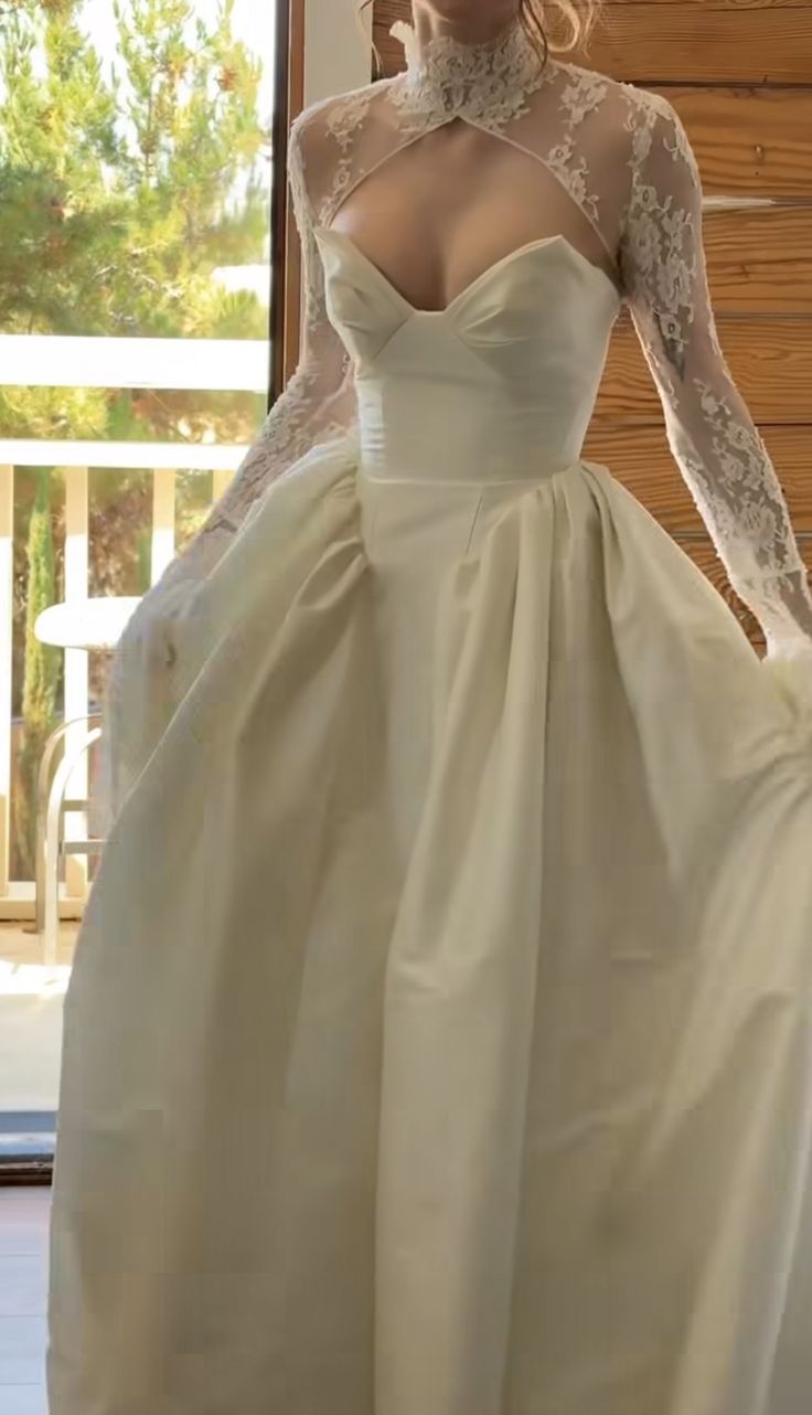 NiceVestidos--White long-sleeved lace long wedding dress NV5837