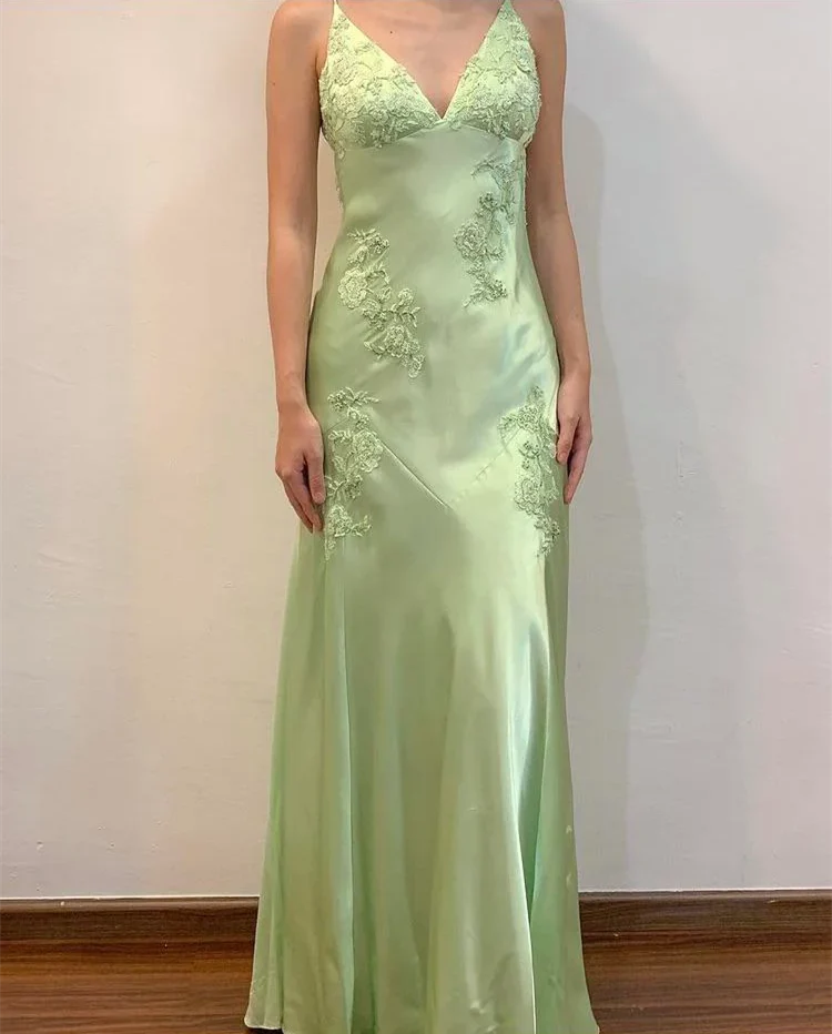 Green/Purple/Pink vintage V neck exquisite embroidery applique long satin elegant party dress evening gown prom dress nv2045
