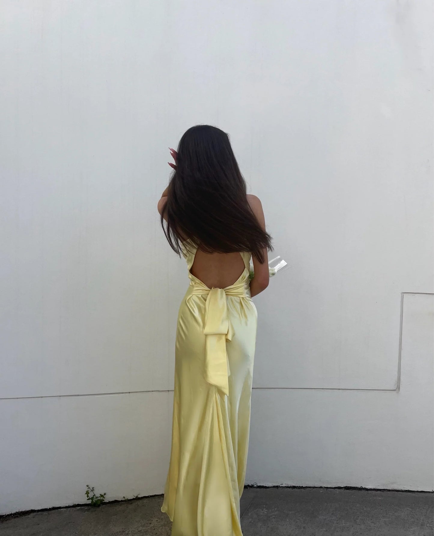 Yellow V-neck backless fashion elegant long satin ball gown evening dress wedding guest party dress nv2013
