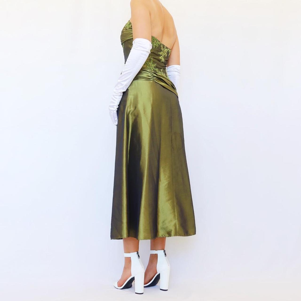 NiceVestidos-Green delicate floral applique vintage long satin gown evening dress Nv5633