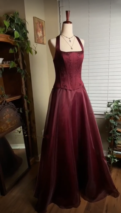 Burgundy red vintage elegant shiny beaded long tulle ball gown evening dress party dress nv2608