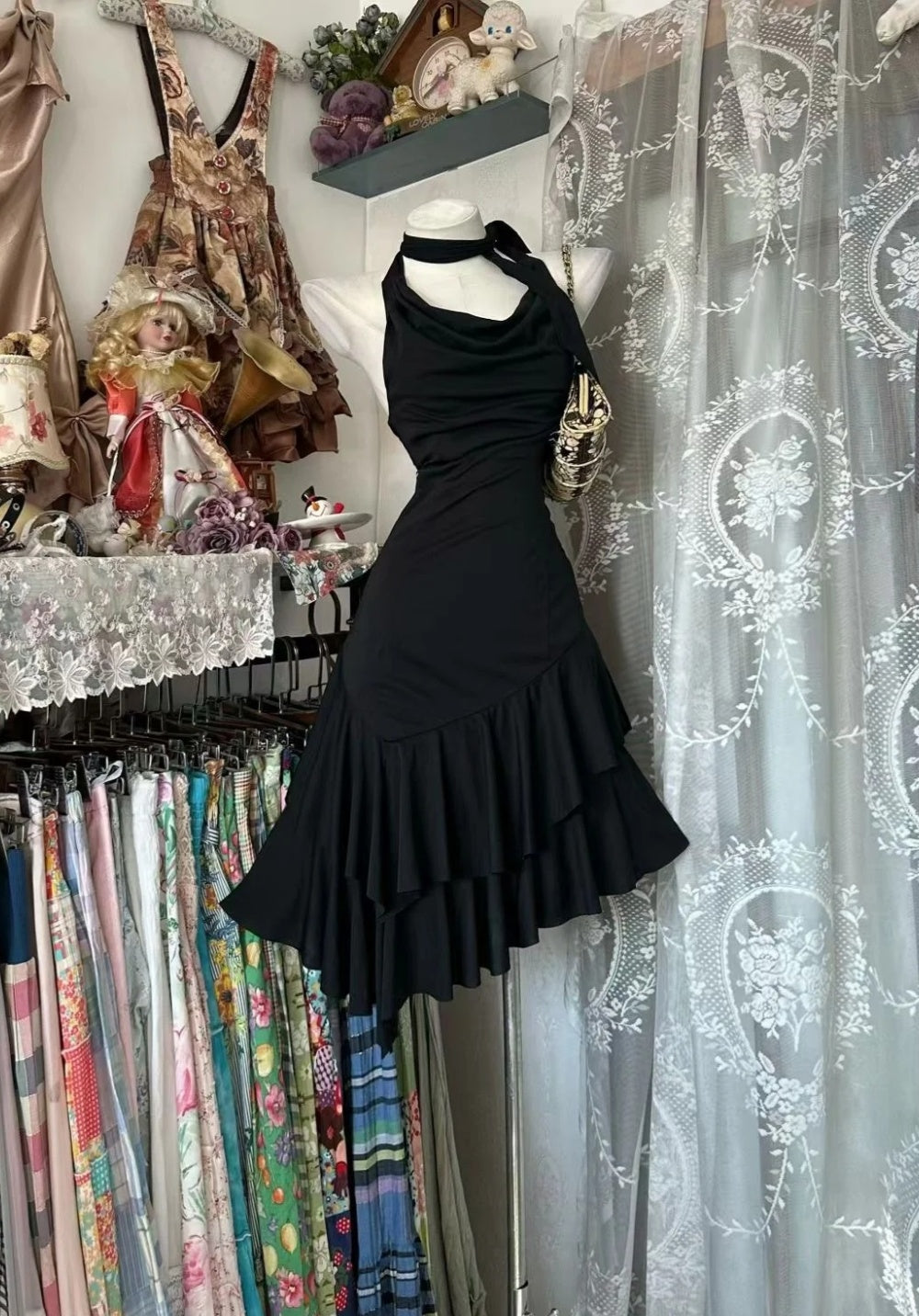 Vintage Halter Neck Multi-Layer Ruffle Little Black Dress Slim Fit Evening Mini Dress NV6832