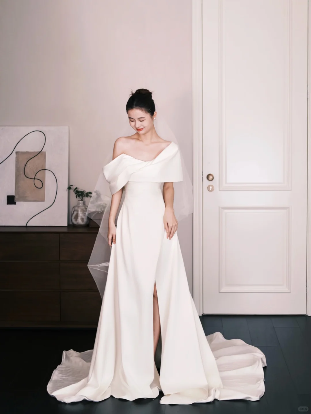 Off The Shoulder Satin Mermaid Wedding Dress High Slit Bridal Gown NV7208