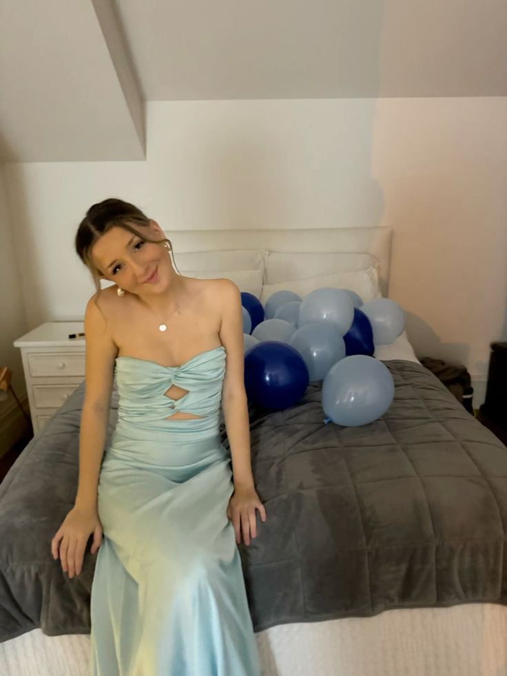 Blue Fashion Pleated Long Satin Ball Gown Evening Dress nv3317