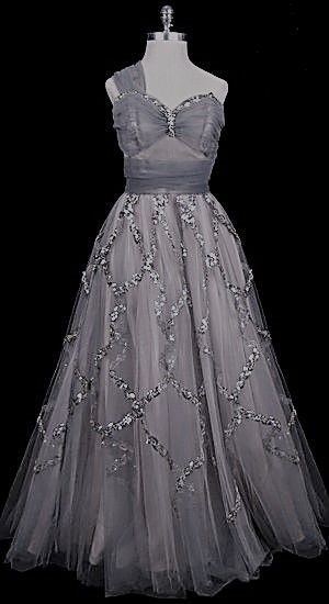NiceVestidos--One sleeved Light Grey Tulle Sequin Decorated A line Floor length Evening Dress NV5781