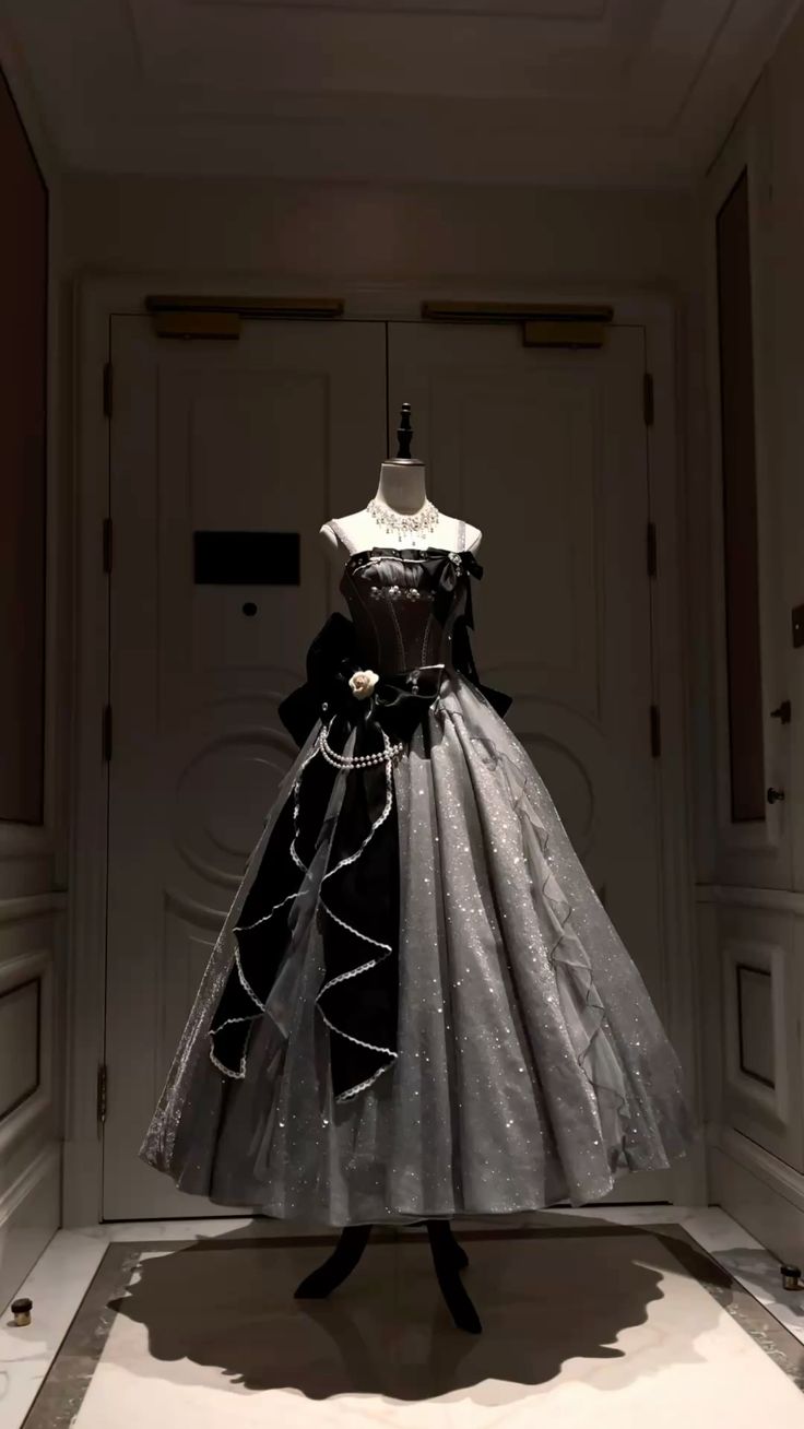 NiceVestidos--Silver - Black Contrast Sequined Bow - Decorated Strapless Long Prom Dress NV5769