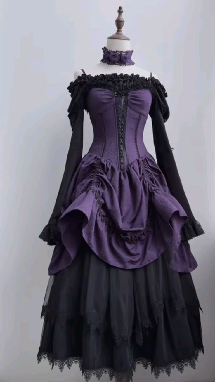 Lila-schwarzes Gothic-Lolita-Kleid mit kontrastierenden Prinzessinnenärmeln und Stäbchen in der Taille, NV6225