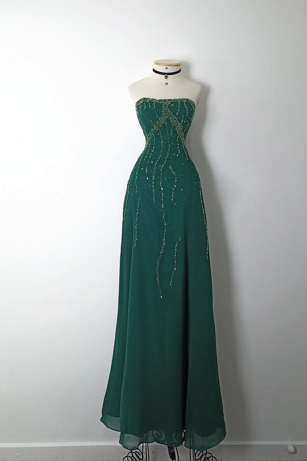 NiceVestidos-_Vintage Dark Green Strapless Bead-Embroidered Long Evening Gown NV5930