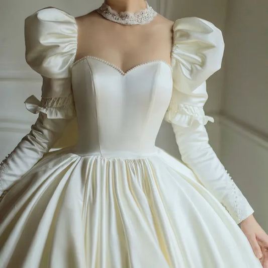 Vintage Ivory Cream Satin Sweetheart Neck Long Sleeve Long Wedding Ball Gown Evening Princess Dress nv2842