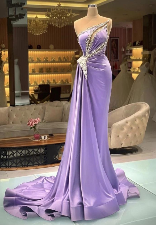 Elegante lavendelfarbene Satin-Meerjungfrau-Abendkleider mit glitzernden silbernen Pailletten und Falten, formelle Abschlussball-Party-Anlass-Kleider nv515