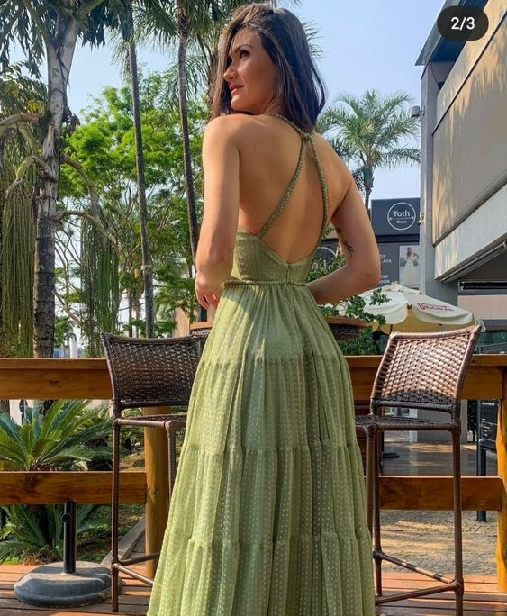 Fee A-Linie V-Ausschnitt Salbeigrün Tüll Lange Ballkleider Sommer Formale Partykleider nv522