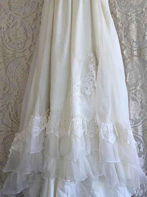 White Lace Elegant Dresses Wedding dress nv526