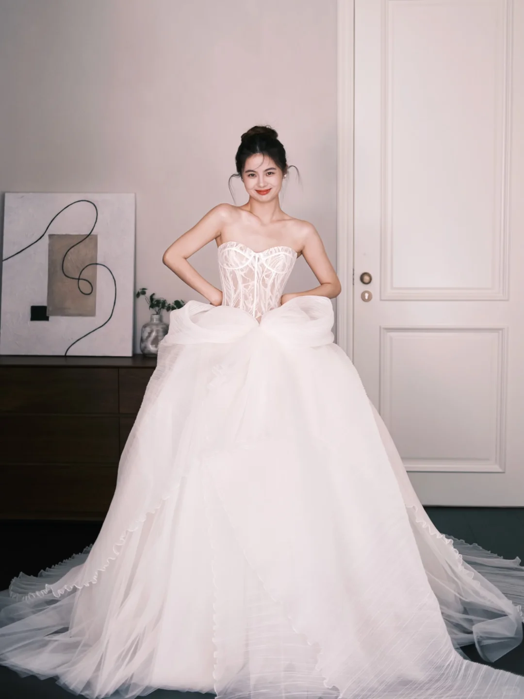 Sweetheart Sheer Lace Corset Wedding Dress, Big Bow Tulle Ballgown with Train  NV7352
