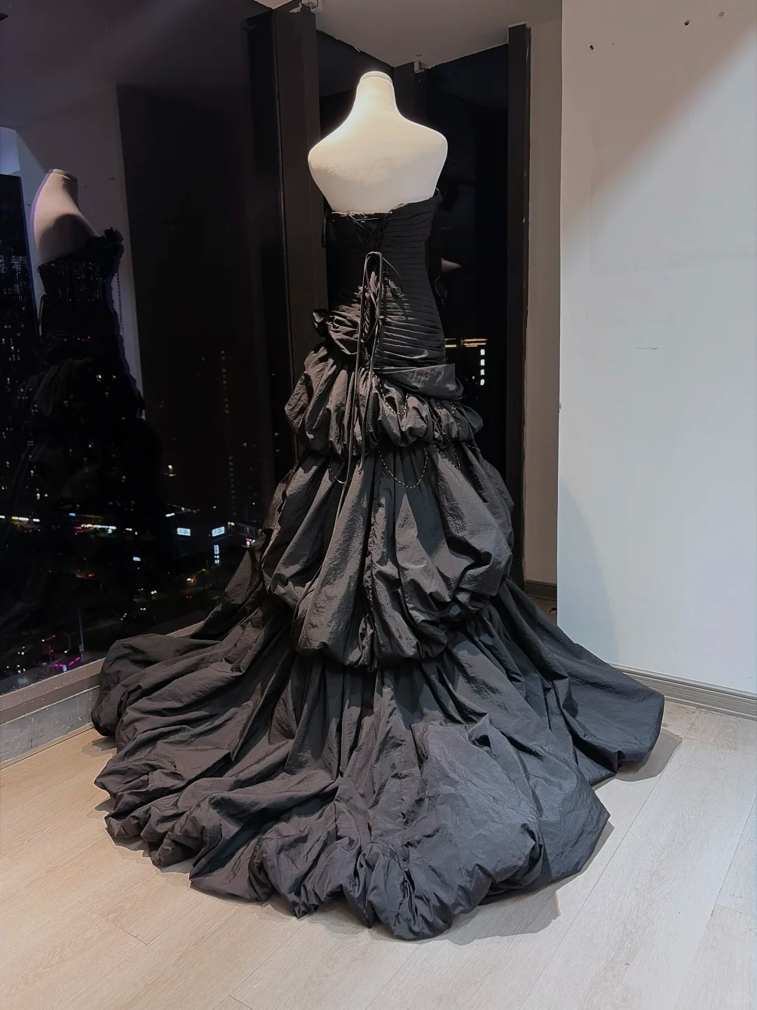 Black Strapless Vintage Formal Gown Ruched 3D Rose Bubble Tiered Long Train Evening Dress  NV6964