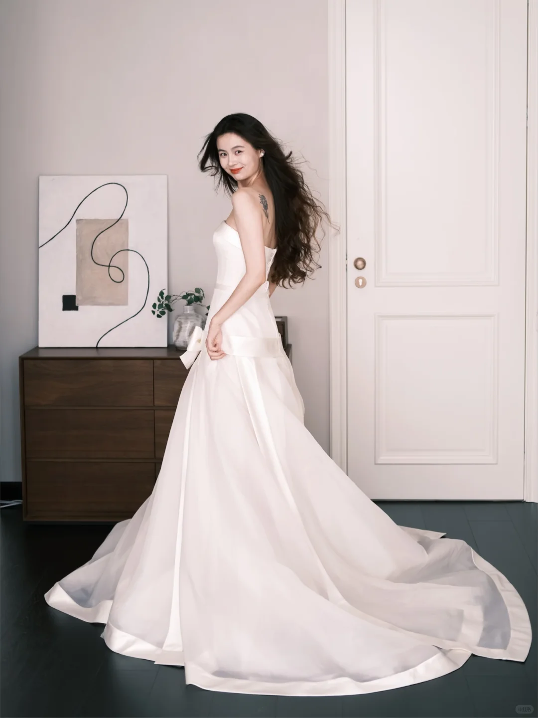 Minimalist Strapless Wedding Dress Satin Big Bow Bridal Gown  NV7254