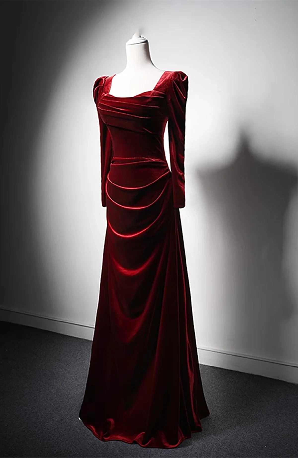 Burgundy Long Sleeve Velvet Long A-Line Ball Gown Wedding Party Dress Evening Gown nv2154