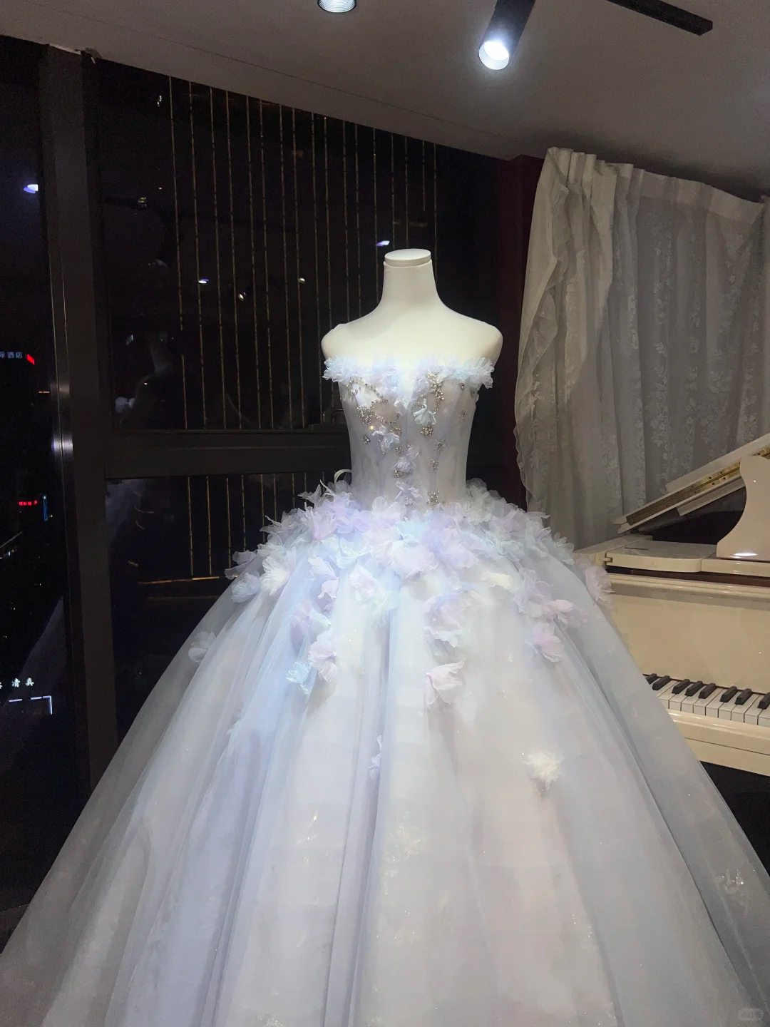 Light Ice Blue 3D Floral Petal Feather Tulle Princess Ball Gown  NV7094