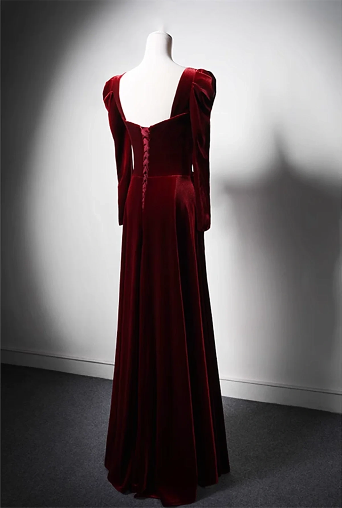 Burgundy Long Sleeve Velvet Long A-Line Ball Gown Wedding Party Dress Evening Gown nv2154