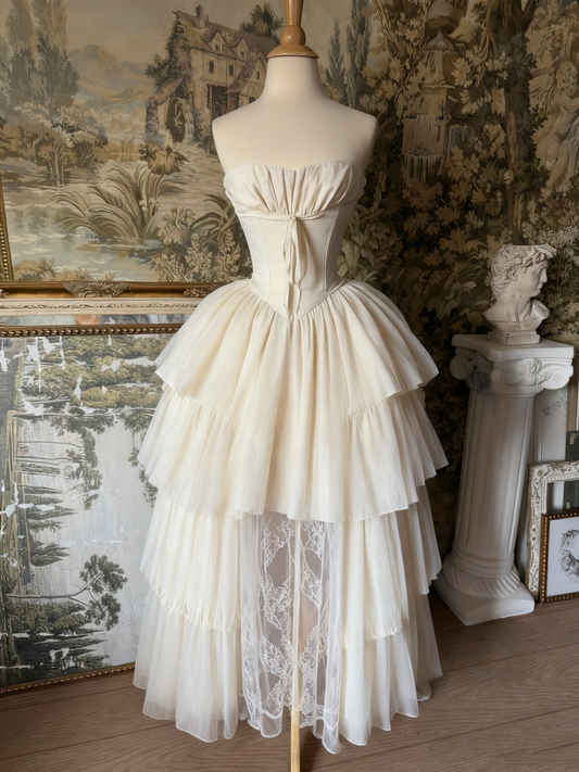 (Exclusive Original Design Dress)Sleeveless Ivory Tulle & Lace Tiered Gown | Vintage Fairy Luxury Strapless Ball Dress for Gala Gathering NV6306