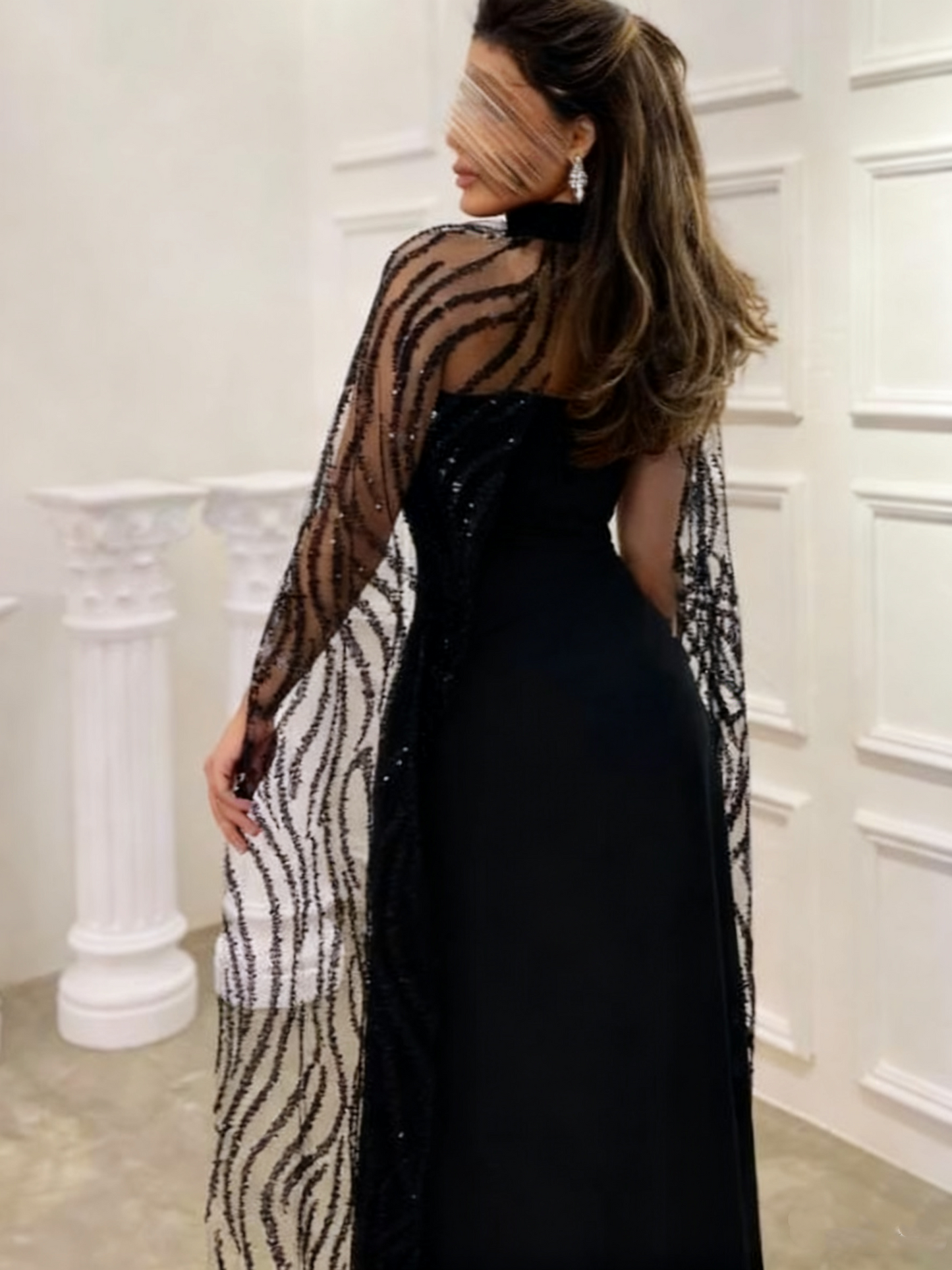 Black Glamorous Long Evening Gown With A Shawl, Nv2518