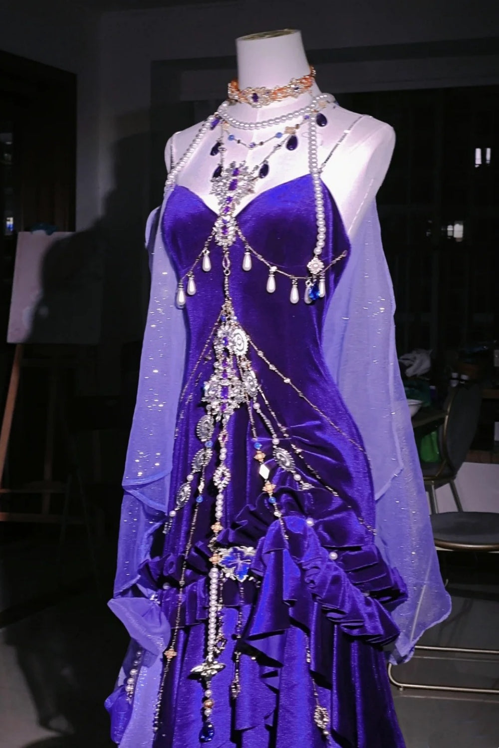 Neues langes Retro-Abendkleid in Lila im Göttinnenstil NV6472