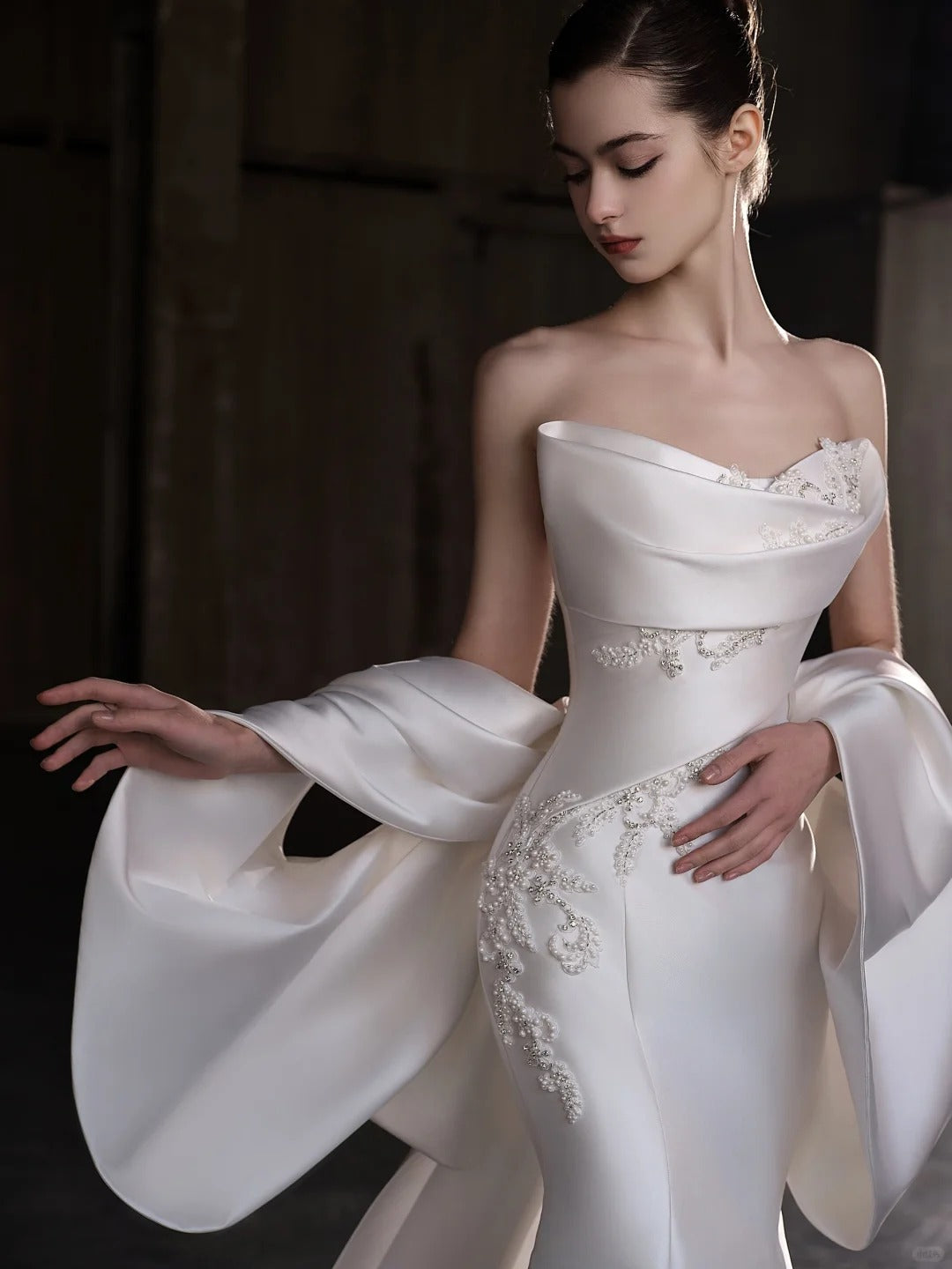 White Gorgeous Exquisite Beaded Long Satin Mermaid Slim Ball Gown Evening Gown Wedding Dress nv4127