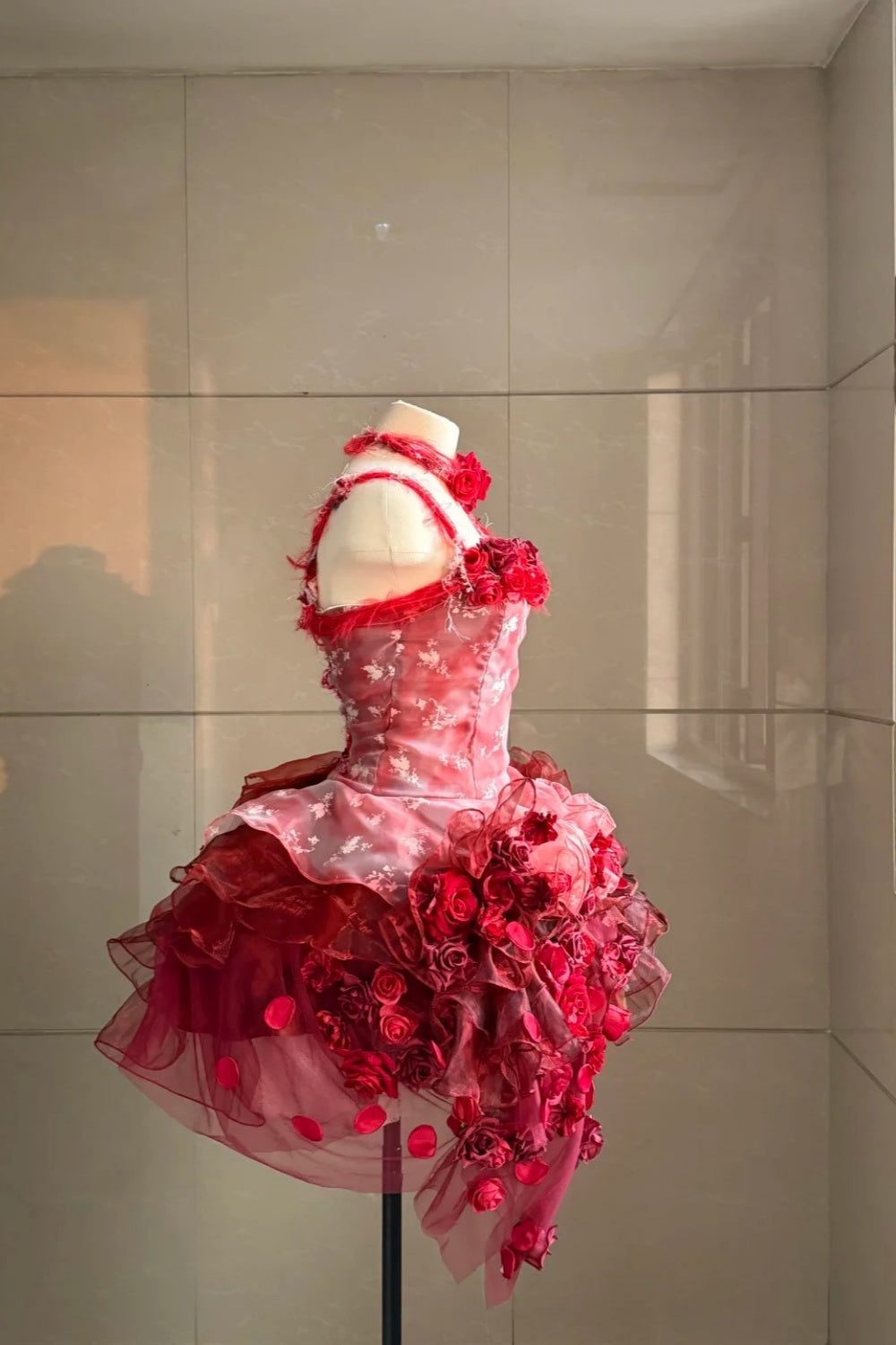 Red Rose Waterfall Gradient 3D Floral Mini Ball Gown NV6568