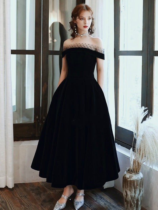 A-line Black Velvet Off-the-shoulder Short Prom Gown Evening Dress Party Dress nv2268