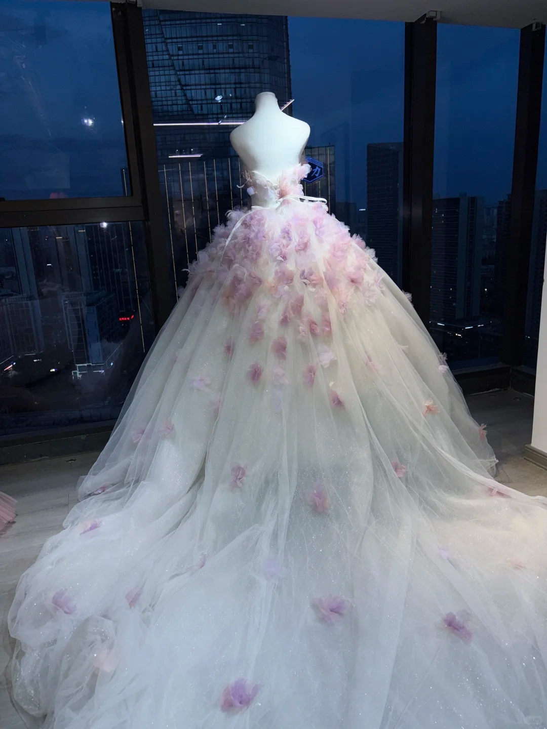 Ivory Pink Purple Ombre Strapless Princess Ball Gown 3D Flower Glitter Tulle Lace Long Evening Gown  NV7009